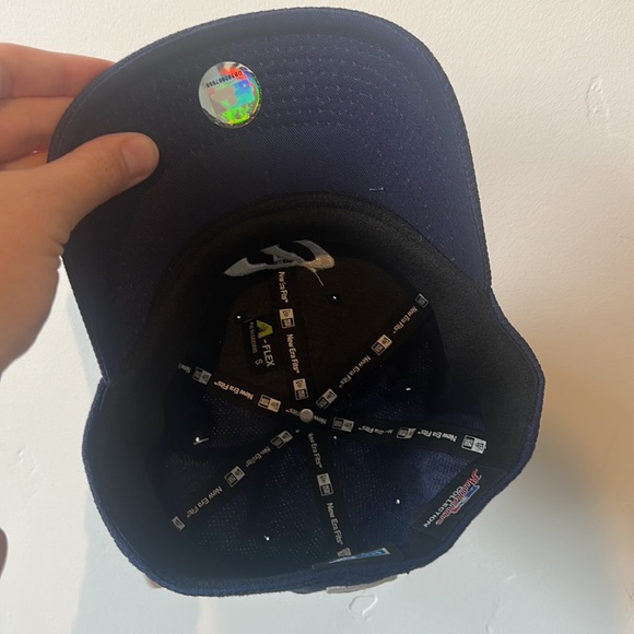 New new era padres navy a flex cap small - Picture 3 of 4